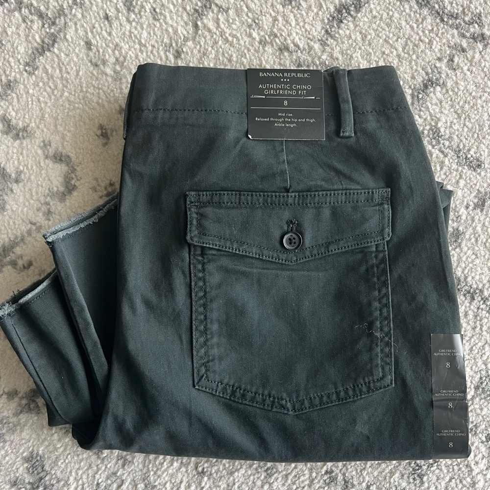Banana Republic Authentic Chino Girlfriend Fit Size 8 NWT New Eclipse Coal